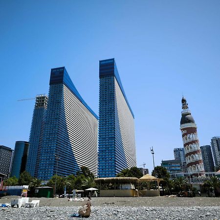 Orbi City Sun Tower 43 Floor Batumi Bagian luar foto